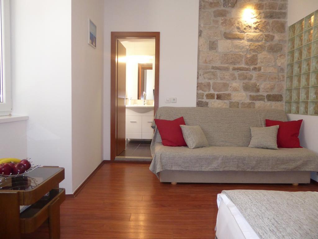 Studio Apartment Mila Split Extérieur photo