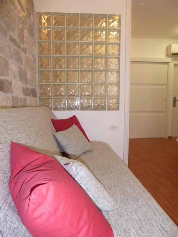 Studio Apartment Mila Split Extérieur photo