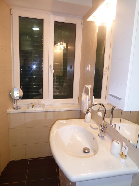 Studio Apartment Mila Split Extérieur photo