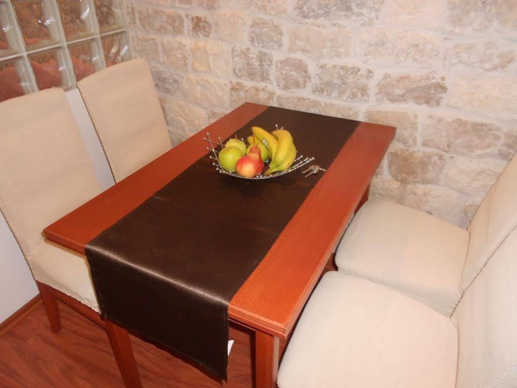 Studio Apartment Mila Split Extérieur photo