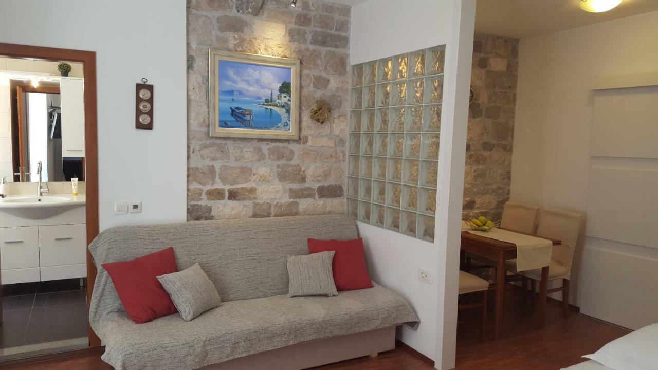 Studio Apartment Mila Split Extérieur photo