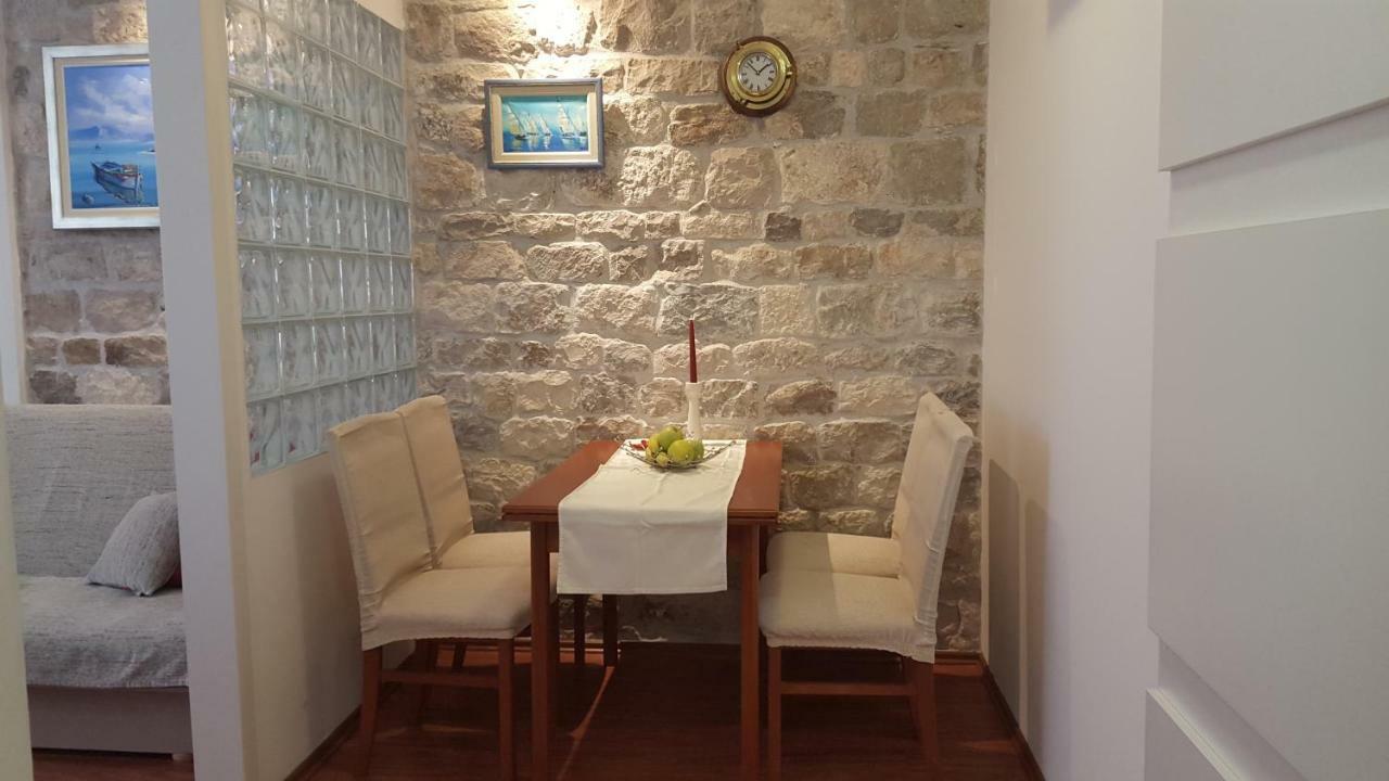 Studio Apartment Mila Split Extérieur photo